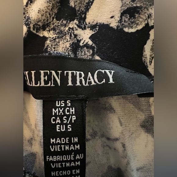 Ellen Tracy flare pants black w/ white flowers wrinkle resistant tie waist S - Picture 3 of 11